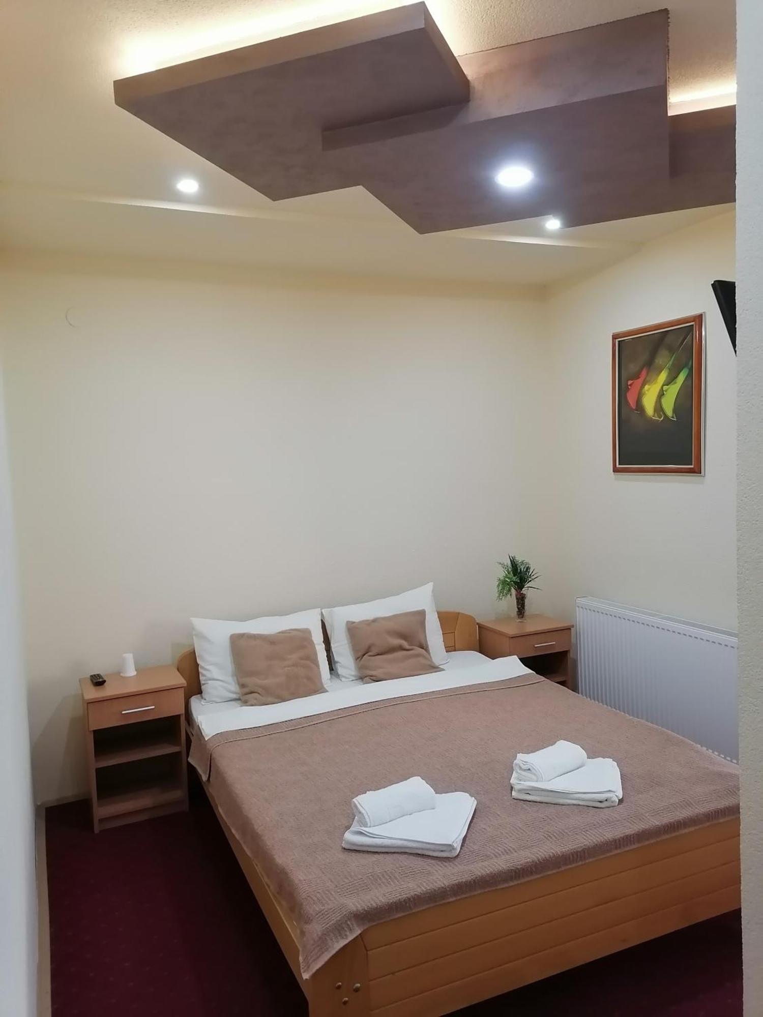 Hotel Talija Svilajnac Extérieur photo